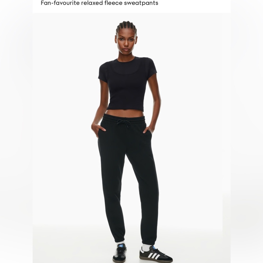 Aritzia TNA sweatpants